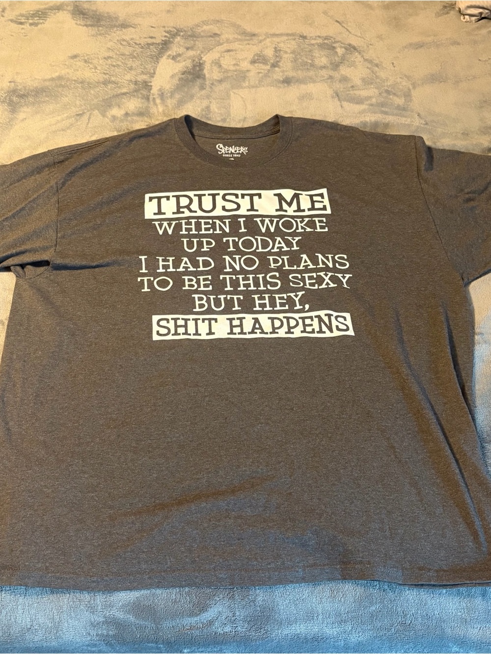 Spencer's Dark Gray Graphic Tee Size 2XL